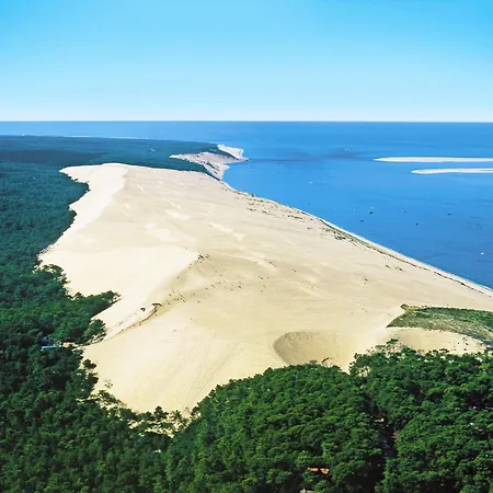 T2 Avec Grande Terrasse Sans Vis A Vis, Parking Privatif, A 100m Des Plages - Fr-1-420-47