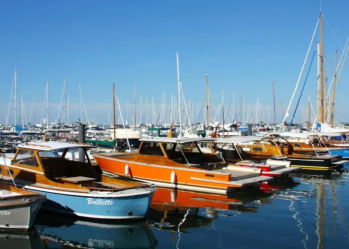 T2 Avec Grande Terrasse Sans Vis A Vis, Parking Privatif, A 100m Des Plages - Fr-1-420-47 Daire *