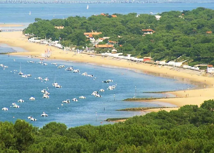 T2 Avec Grande Terrasse Sans Vis A Vis, Parking Privatif, A 100m Des Plages - Fr-1-420-47 Daire
