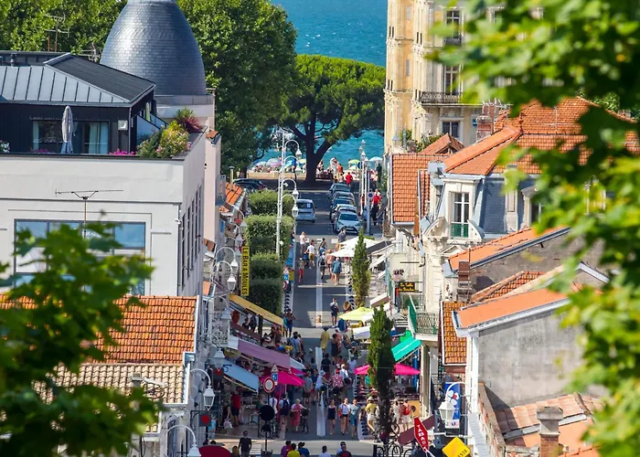 Apartman T2 Avec Grande Terrasse Sans Vis A Vis, Parking Privatif, A 100m Des Plages - Fr-1-420-47 *